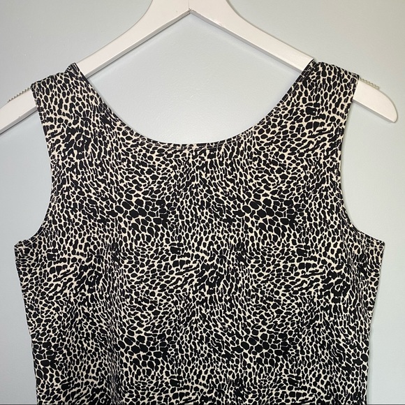5/$25 | CHICO’S 0 Animal Print Scoop Neck Tank Top - Picture 7 of 8